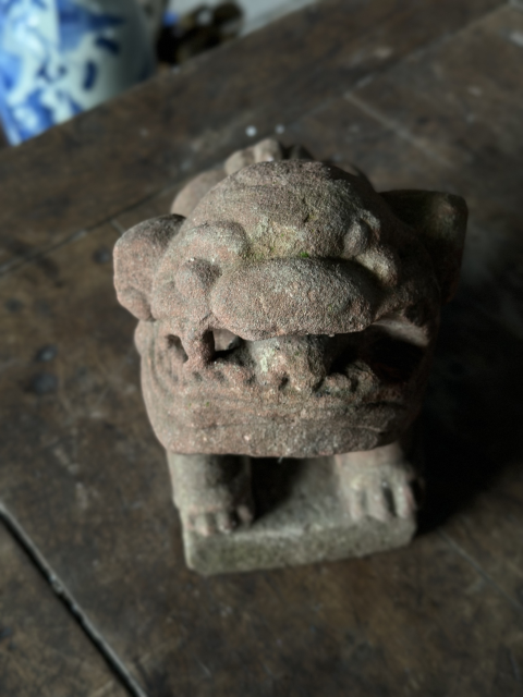 古玩雜項清代紅砂石雕獅子（精品館藏）拍賣，當前價格2000元