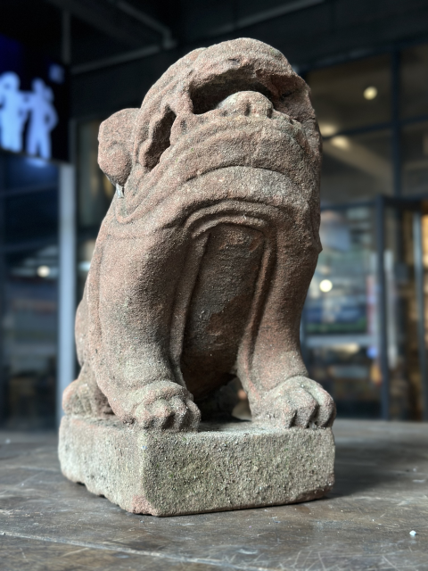 古玩雜項清代紅砂石雕獅子（精品館藏）拍賣，當前價格2000元