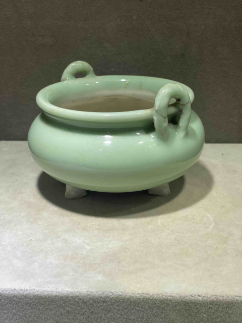 古玩陶瓷豆青釉繩耳爐拍賣，當前價格62000元
