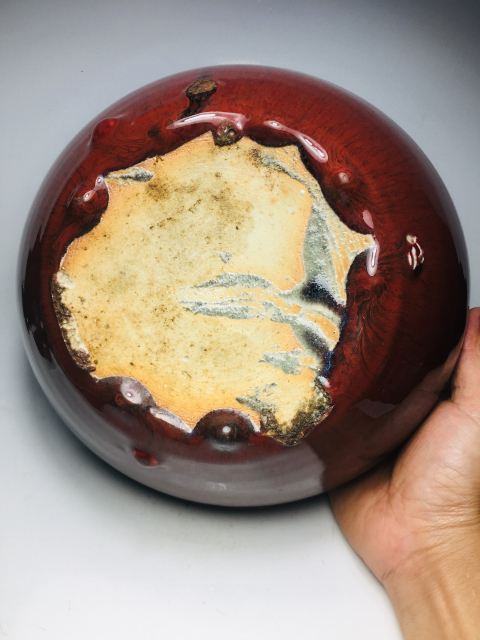 古玩陶瓷(收藏佳品)鈞紅釉三乳足缽式香爐拍賣(mài),當(dāng)前價(jià)格0元