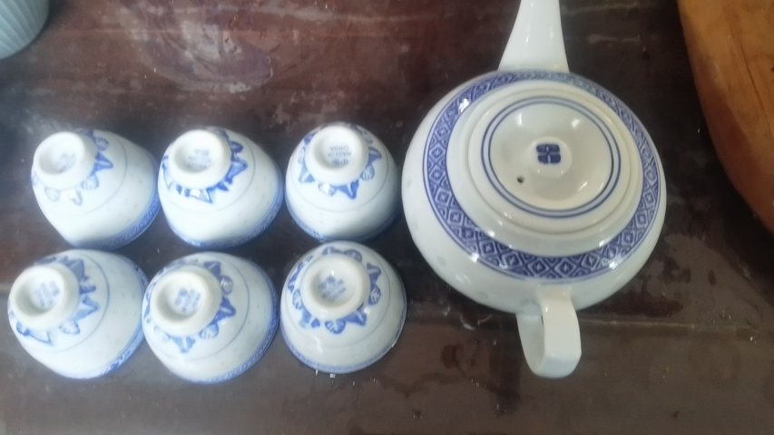 古玩陶瓷青花玲瓏茶具拍賣,當(dāng)前價格900元