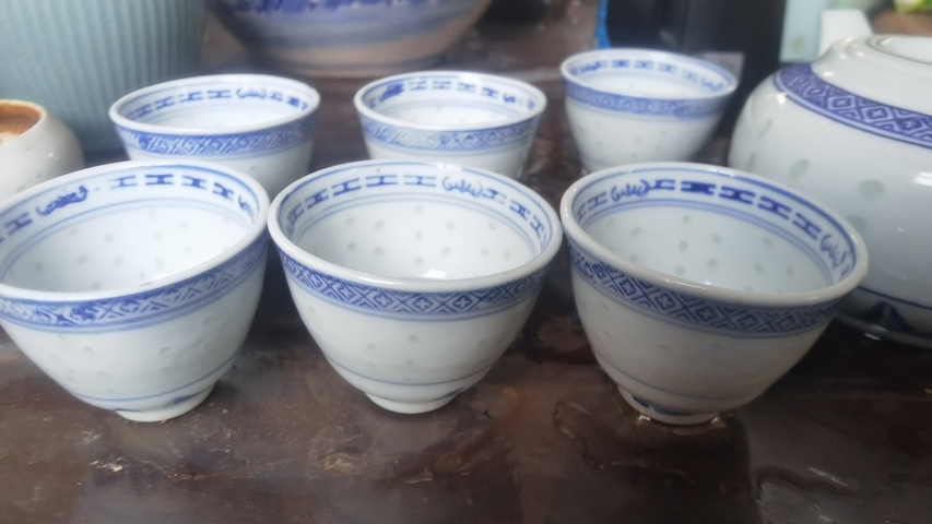 古玩陶瓷青花玲瓏茶具拍賣,當(dāng)前價格900元