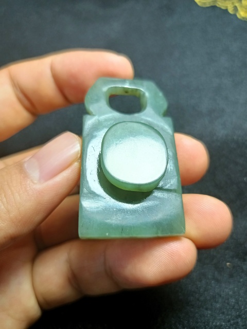 古玩玉器清代和田玉雕“帶扣”拍賣,當(dāng)前價(jià)格3800元