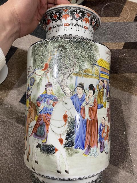 古玩陶瓷人物紋粉彩瓶拍賣，當前價格25000元