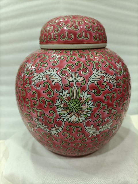 古玩陶瓷花間壽字紋彩繪罐拍賣,當前價格880元