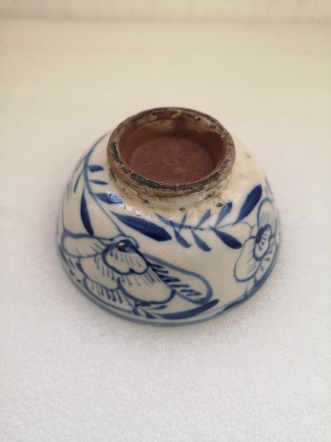 古玩陶瓷明末清初花卉紋青花碗拍賣,當前價格750元