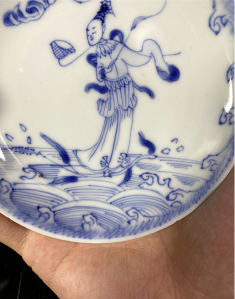 古玩陶瓷【清早·窈窕淑女相思意，一葦渡海會情郎！】青花人物盤拍賣，當(dāng)前價格1988元