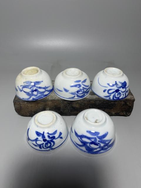 古玩陶瓷青花花卉紋杯拍賣，當前價格350元
