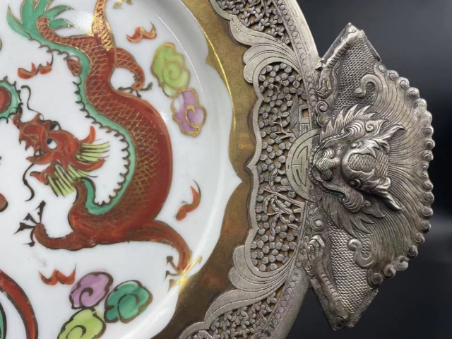 古玩陶瓷彩繪龍鳳盤拍賣,當前價格3900元