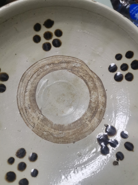 古玩陶瓷磁州窯白釉黑彩梅花盤拍賣，當前價格1888元
