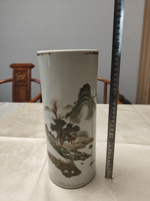 古玩陶瓷民國江西瓷業粉彩山水紋帽筒拍賣,當前價格1980元
