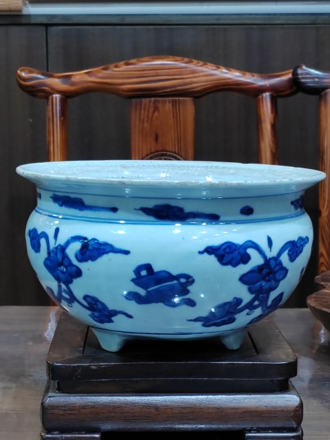 古玩陶瓷清康熙青花花間八寶紋香爐拍賣，當前價格5500元