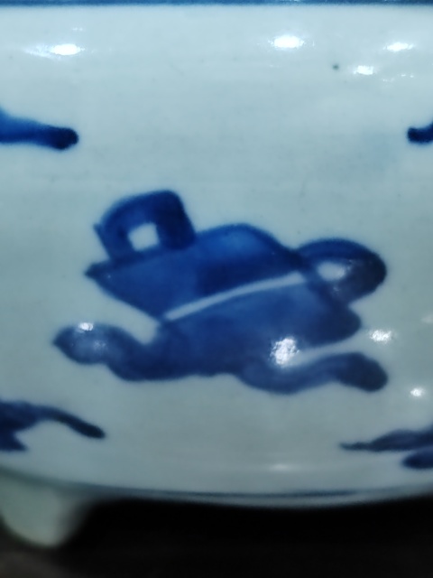 古玩陶瓷清康熙青花花間八寶紋香爐拍賣，當前價格5500元