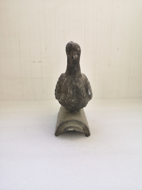 古玩陶瓷灰陶和平鴿建筑構(gòu)件拍賣,當(dāng)前價格198元