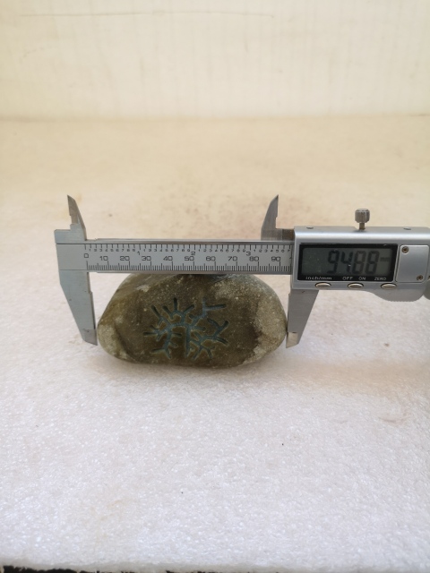 古玩玉器天然翡翠原石料拍賣，當前價格450元