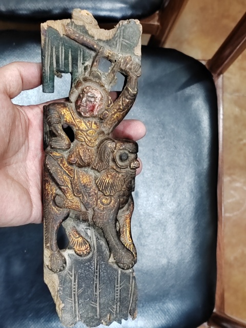 古玩雜項(xiàng)桃源工漆金木雕戲曲人物一對(duì)拍賣,當(dāng)前價(jià)格680元