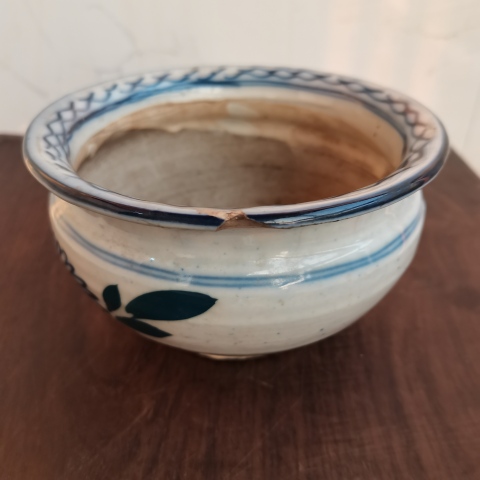 古玩陶瓷磁州窯吉語花卉紋香爐拍賣,當前價格0元