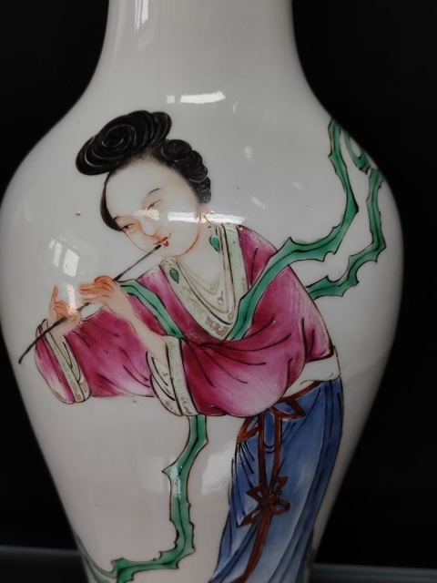 古玩陶瓷【精品】吹簫引鳳人物故事粉彩觀音瓶拍賣，當(dāng)前價格6000元