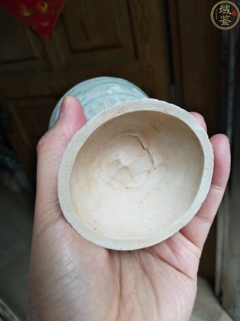 古玩陶瓷宋：青白釉模印花卉紋盤口瓶拍賣，當前價格57000元