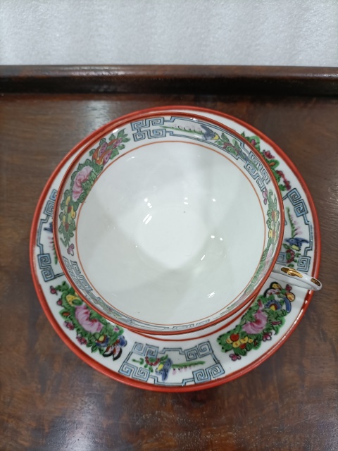 古玩陶瓷廣彩花鳥團壽紋杯碟拍賣,當前價格688元