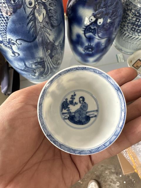 古玩陶瓷九女薄胎青花人物杯拍賣，當前價格6500元