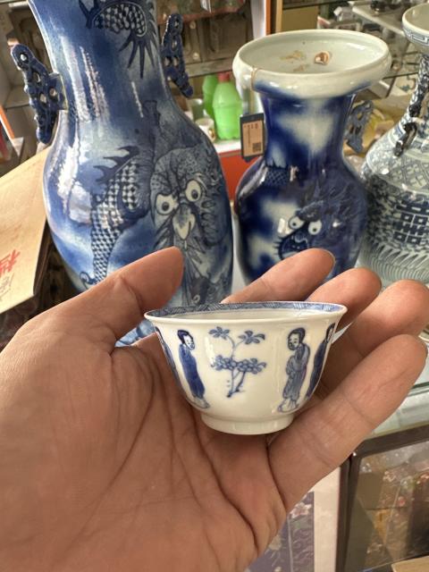 古玩陶瓷九女薄胎青花人物杯拍賣，當前價格6500元
