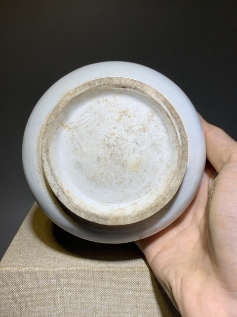 古玩陶瓷德化窯白釉香爐拍賣，當(dāng)前價(jià)格0元