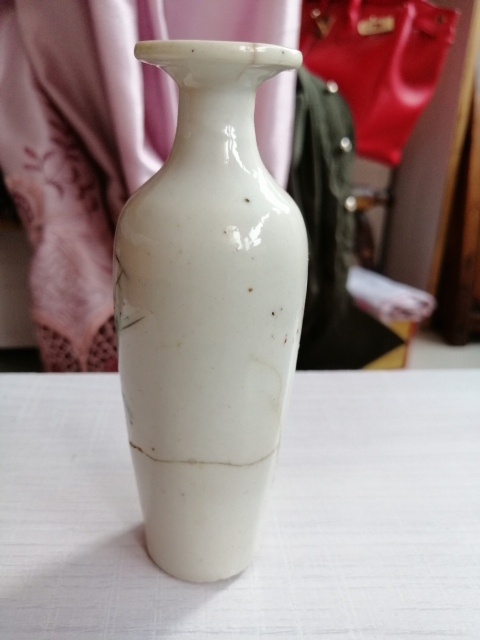 古玩陶瓷粉彩麒麟送子觀音瓶拍賣，當前價格466元