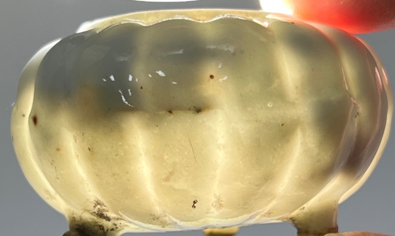 古玩陶瓷白釉瓜棱型水盂(帶保真卡)拍賣,當前價格128元