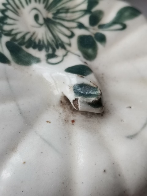 古玩陶瓷南瓜花卉紋蓋盒拍賣，當前價格266元