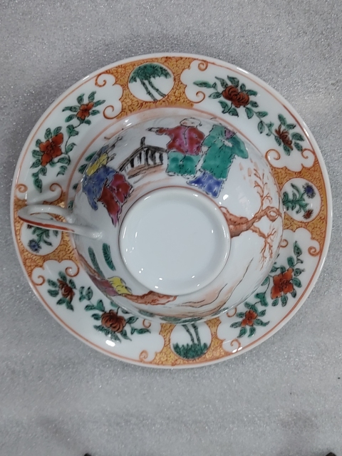 古玩陶瓷廣彩人物花卉紋杯碟拍賣，當前價格980元