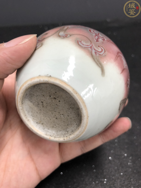 古玩陶瓷清.釉里紅雙龍戲珠天球瓶拍賣，當前價格12500元