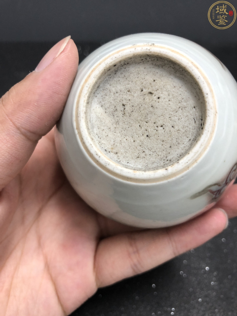 古玩陶瓷清.釉里紅雙龍戲珠天球瓶拍賣，當前價格12500元