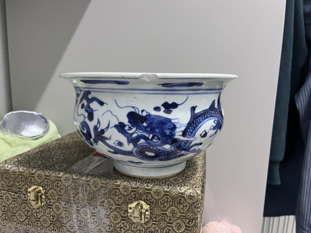 古玩陶瓷青花趕珠龍紋香爐拍賣,當(dāng)前價(jià)格1600元