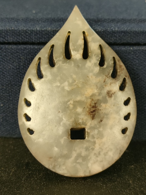 古玩玉器玉佛配件拍賣，當(dāng)前價(jià)格18000元