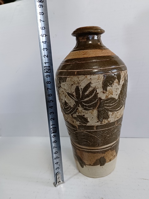 古玩陶瓷西夏靈武窯剔刻花梅瓶拍賣,當前價格30000元