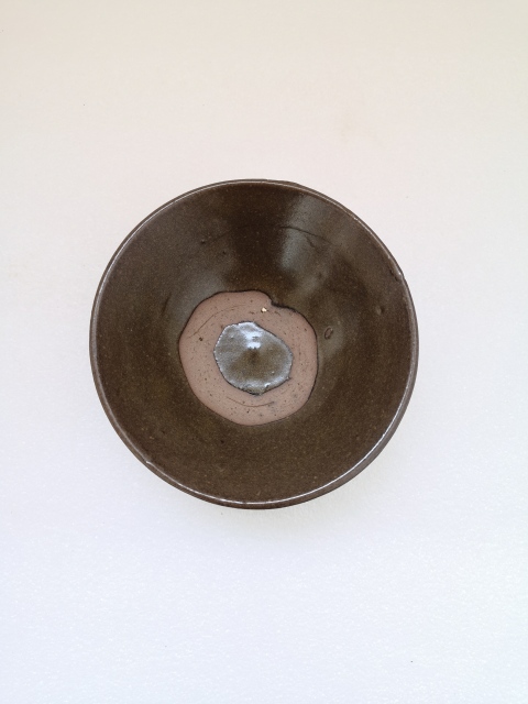 古玩陶瓷清早期褐釉澀圈圈足疊燒工藝碗拍賣,當前價格198元