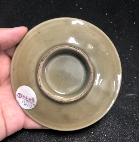 古玩陶瓷清中期耀州刻花筆舔拍賣,當前價格2600元
