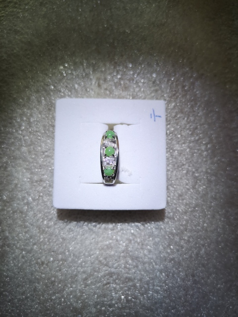 古玩玉器天然翡翠鑲嵌戒指拍賣,當前價格220元