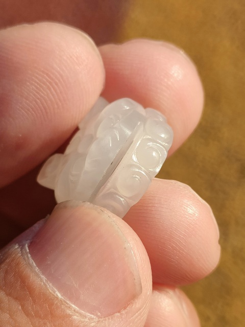 古玩玉器創匯期白玉獅頭帽飾拍賣，當前價格3000元