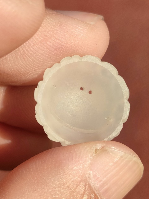 古玩玉器創匯期白玉獅頭帽飾拍賣，當前價格3000元