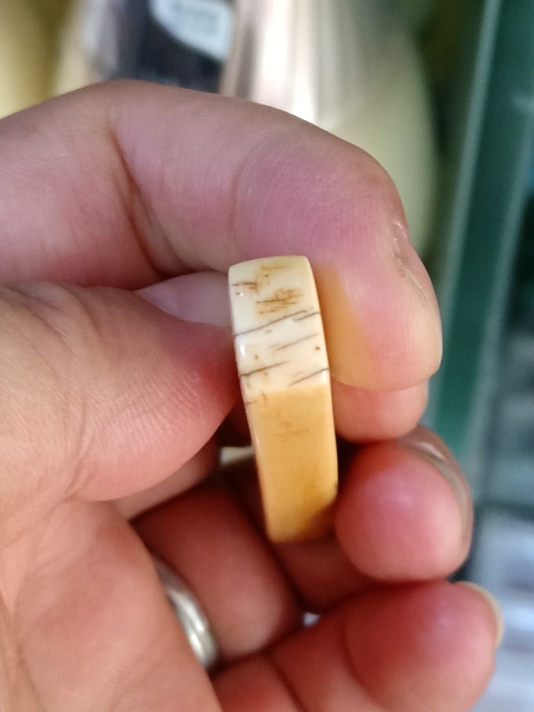 古玩雜項側面刻有山水圖案**印章拍賣,當前價格4800元