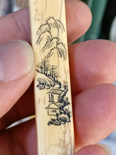 古玩雜項側面刻有山水圖案**印章拍賣,當前價格4800元