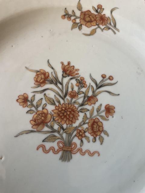 古玩陶瓷礬紅墨彩描金花卉紋盤拍賣,當前價格1800元