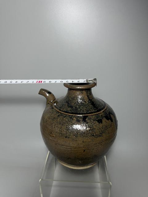 古玩陶瓷磁州窯褐釉花澆拍賣,當前價格0元