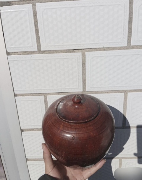 古玩陶瓷嘉慶鈞紅釉蓋罐拍賣，當前價格6800元