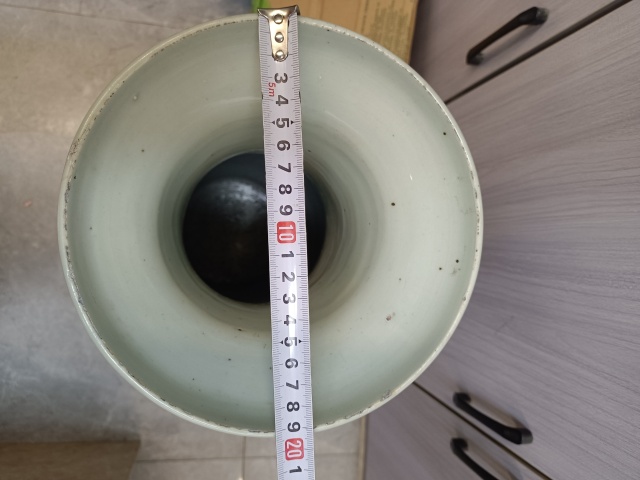 古玩陶瓷英雄斗志豆青釉青花盤口瓶拍賣，當前價格12888元