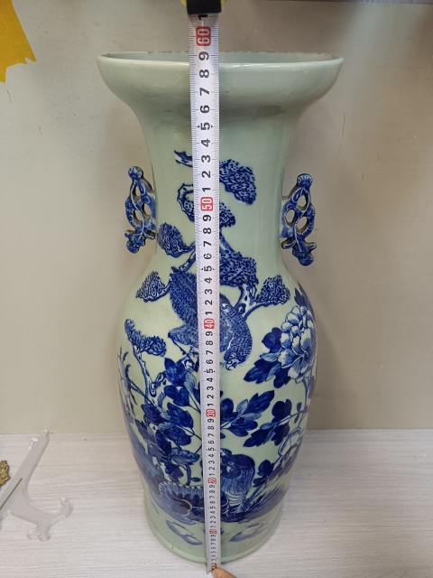 古玩陶瓷英雄斗志豆青釉青花盤口瓶拍賣，當前價格12888元