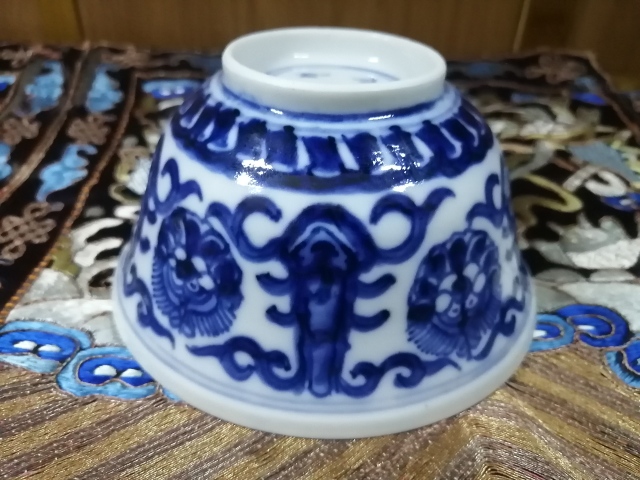古玩陶瓷乾隆青花纏枝花茶圓拍賣,當前價格4500元
