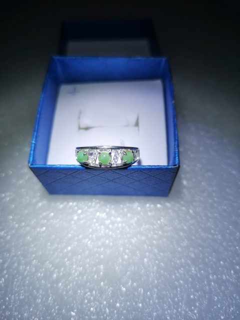 古玩玉器天然翡翠鑲嵌戒指拍賣,當前價格220元